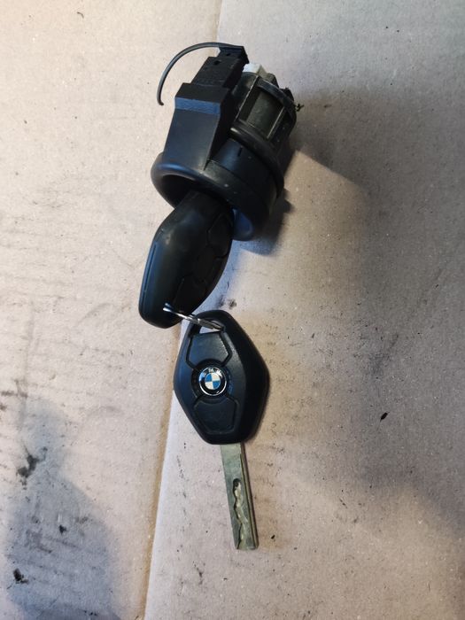 zestaw startowy komputer stacyjka kluczyk BMW E46 2.0 143KM