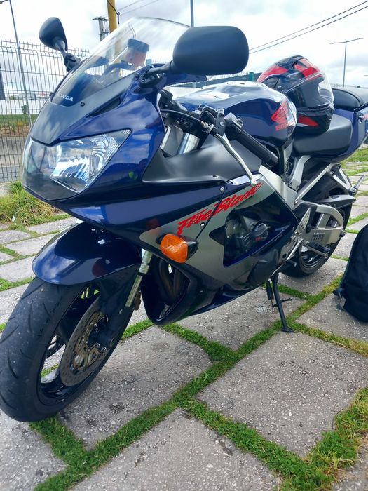 Honda CBR 929rr Fireblade 2001 apenas 20.000km reais