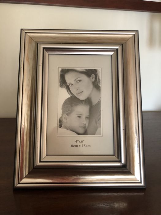 Silver Wooden Frames64409542575363121