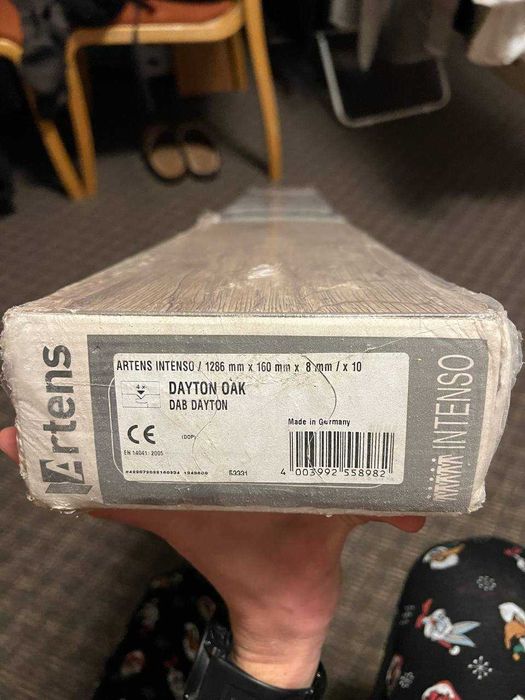 Panele podłogowe laminowane Dąb Dayton AC5 8 mm Artens Intenso