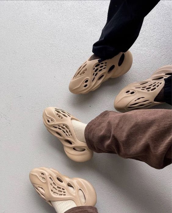 adidas yeezy foam runner - купить обувь мужскую - Цена на OLX.ua