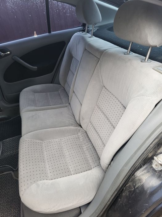 Skoda Octavia tour 1.6 МРІ