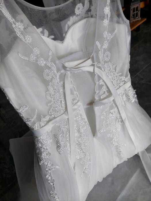 suknia ślubna wyprana w pralni