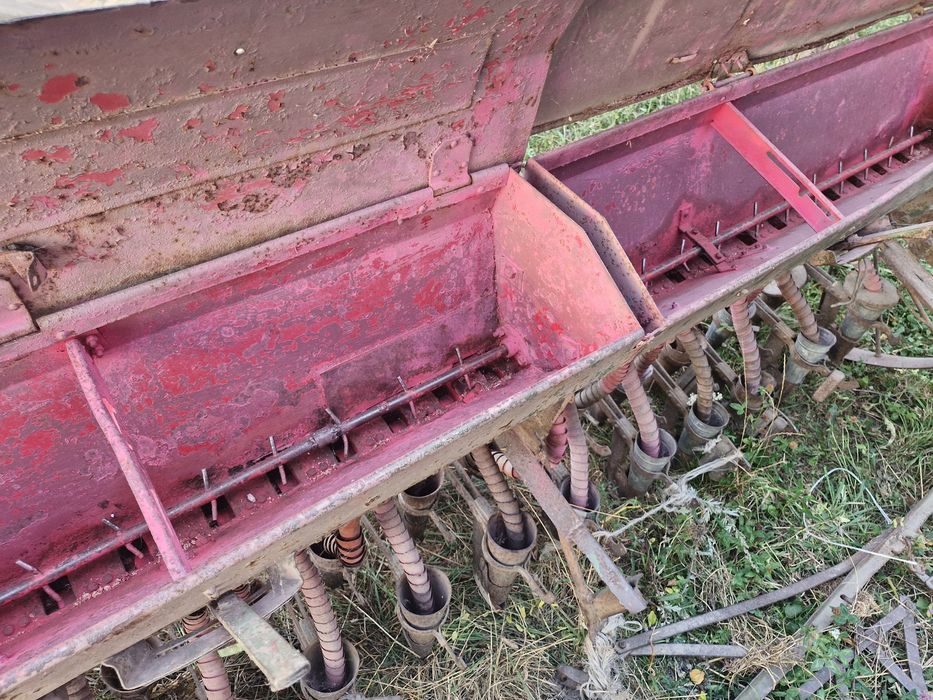 Siewnik konny z bronami