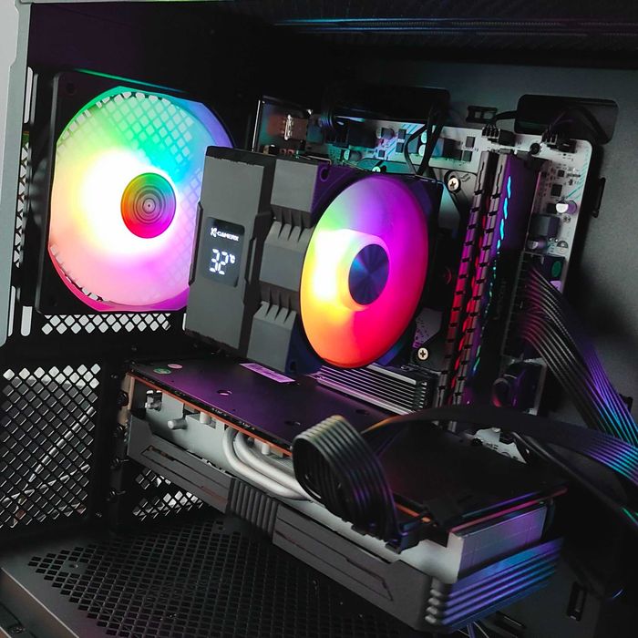 PC, Ryzen 5 5600X, 32 GB DDR4, RX 5700 XT 8 GB,  1 TB NVMe, Win 11 Pro