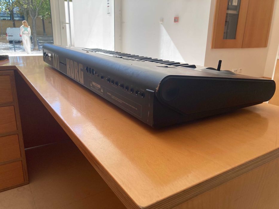 Korg M1 Sintetizador