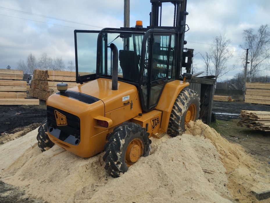 JCB     926     4x4