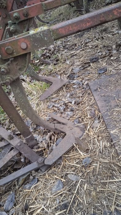 Продам культиватор  в гарному стані ,