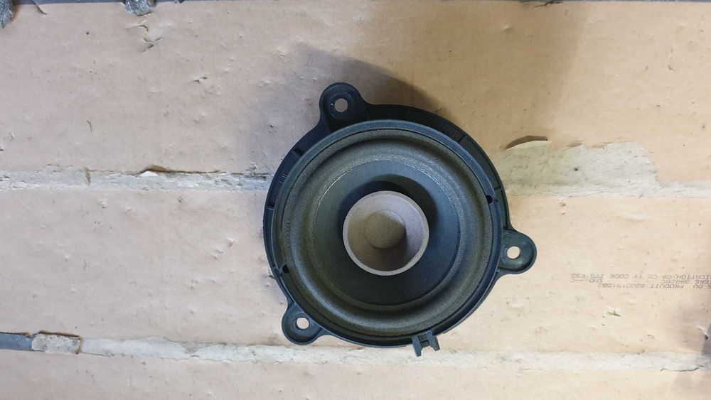 renault megane III 3 głośnik drzwi