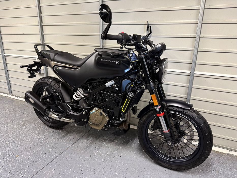 Husqvarna Svartpilen 125 Jedyne 1600km! wydech Shark! Black Nówka!! jak Ktm duke RATY!