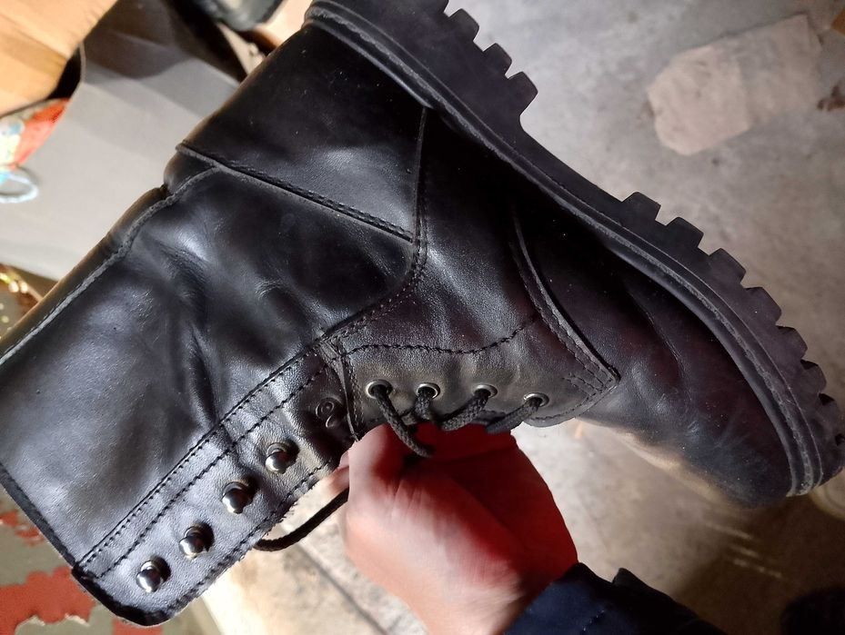 Trapery - glany. Pangers.