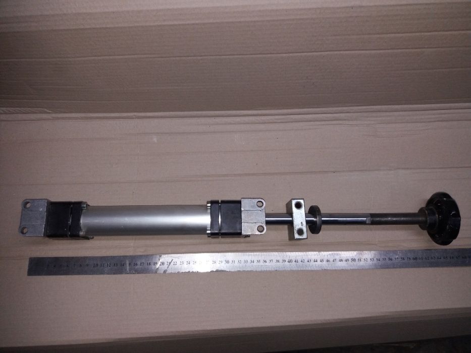 Пневмоцилиндр MEGLIANI