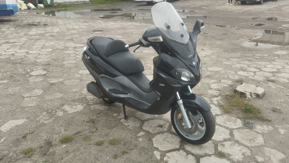 Piaggio X9 125 z 2004r na kat B xevo x8