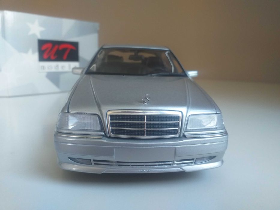 модель 1.18 MERCEDES BENZ C36 3.6 AMG 1997