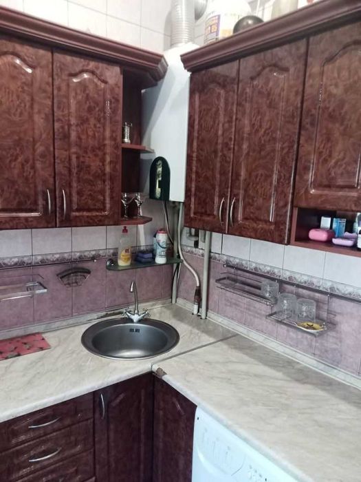 Продається 3х к квартира в ІЗЮМЕ