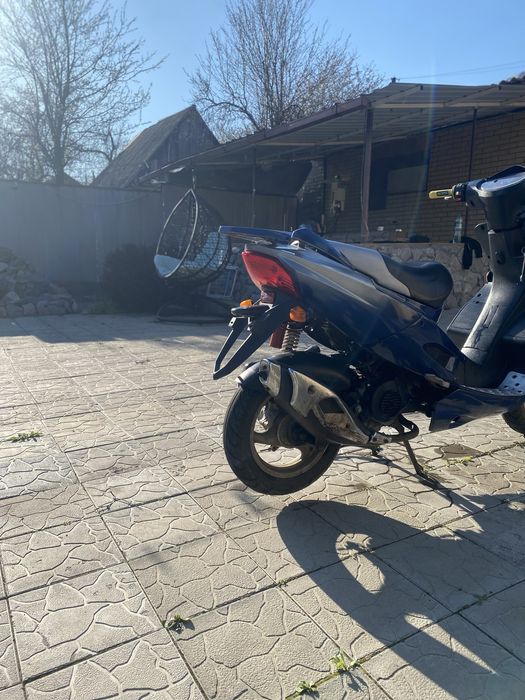 Скутер Tiger 80.