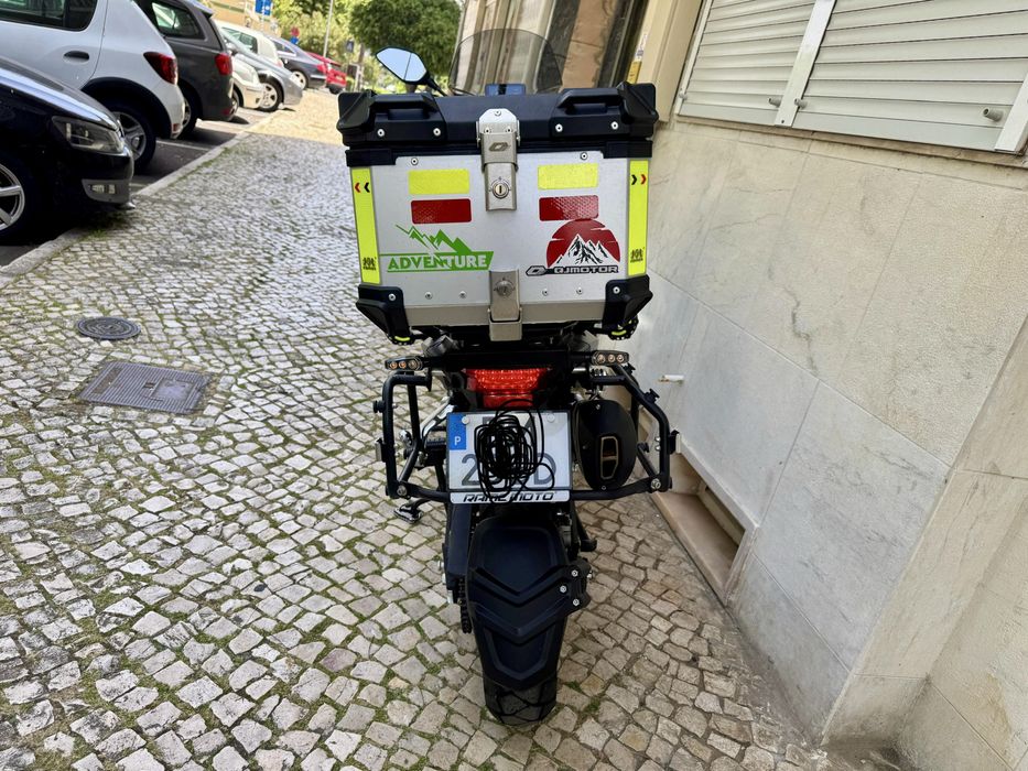 Srt 700.      Qjmotor