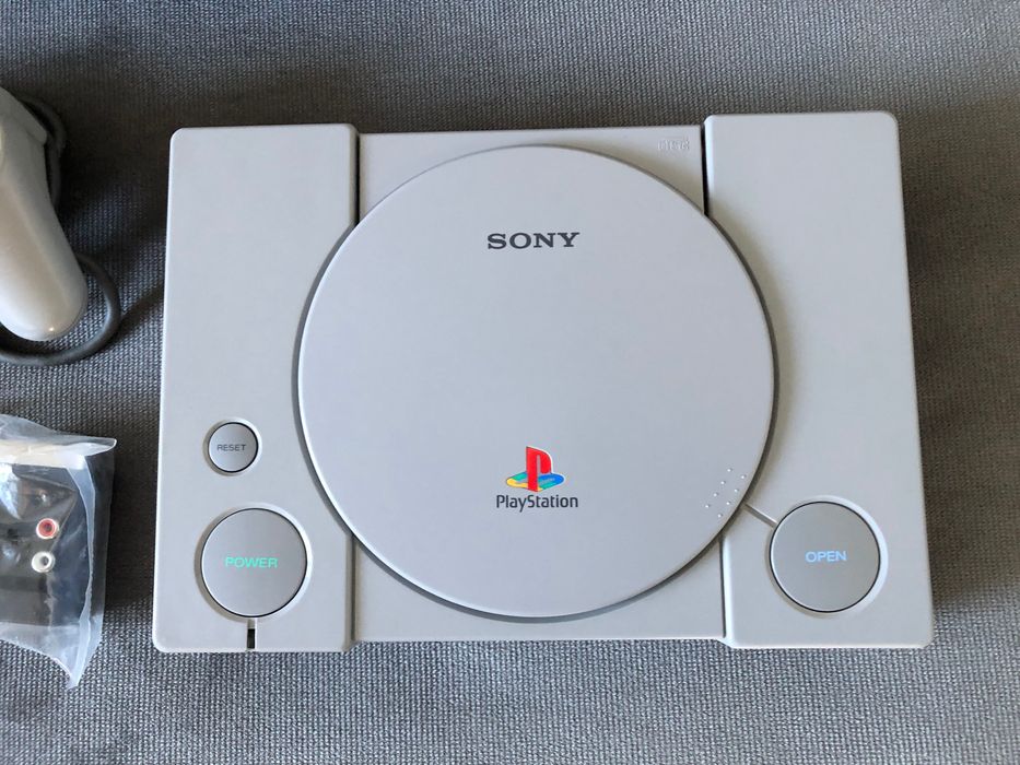PlayStation PSX scph-1002 C box