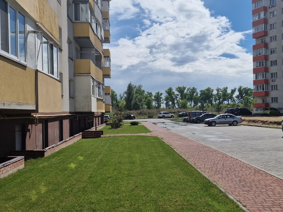 Оренда приміщення вільного призначення Білогородка від власника