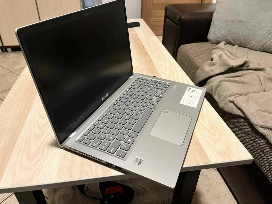 Laptop Asus X515 i5-1035G1 8GB RAM SSD 256 GB