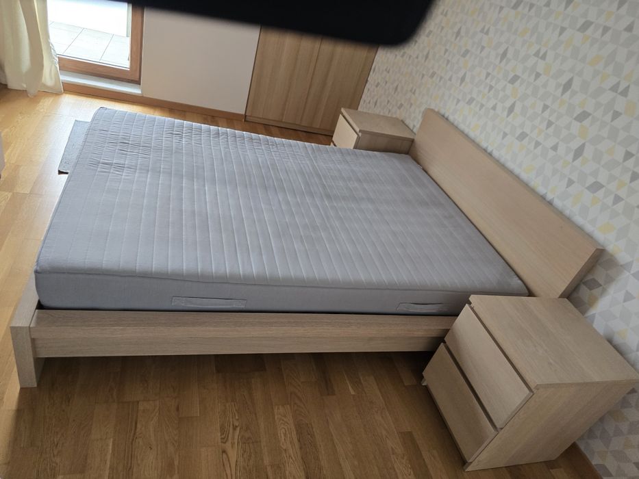 Komplet Ikea Malm  łóżko-rama, 2 szafki,komoda 4 szuflady