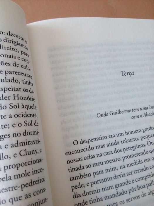 Umberto Eco
O Nome da Rosa
