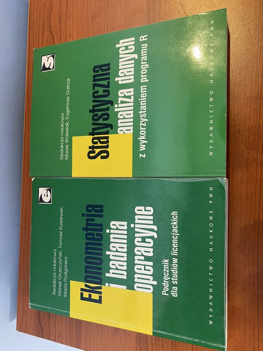 Ekonometria i badania operacyjne + Statystyczna analiza danych R - Podgórska, Gatnar
