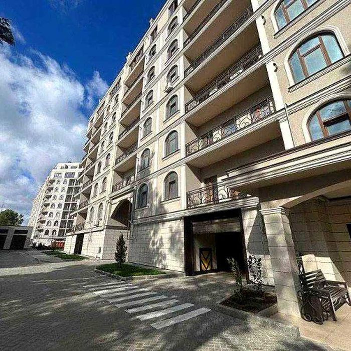 Продается стильная квартира с ремонтом на Даче Ковалевского !