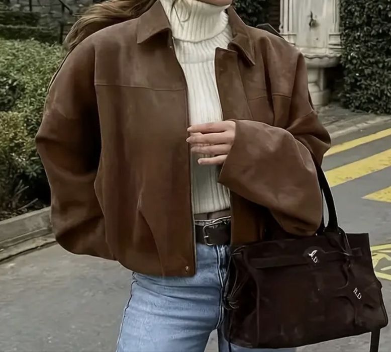 Стильна  куртка-бомбер (еко-замша), нова