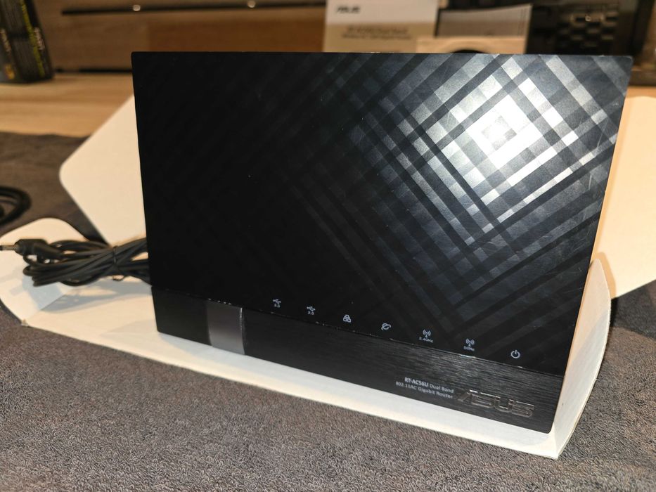 Router ASUS RT-AC56U