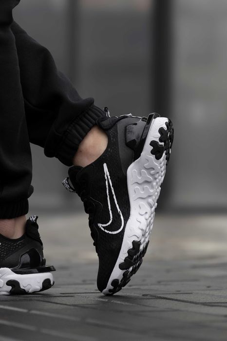Літні кросівки Nike React Vision Black White (41-45) — дихаючі чоловічі, легкі, комфортні на спеку | Найк Реакт Віжн чорні білі