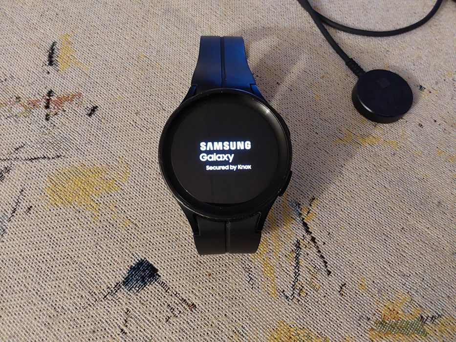 Samsung Galaxy Watch 5 Pro + dodatkowo stalowa czarna bransoleta