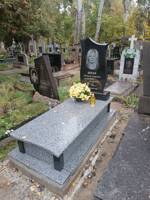 Виготовлення пам'ятників