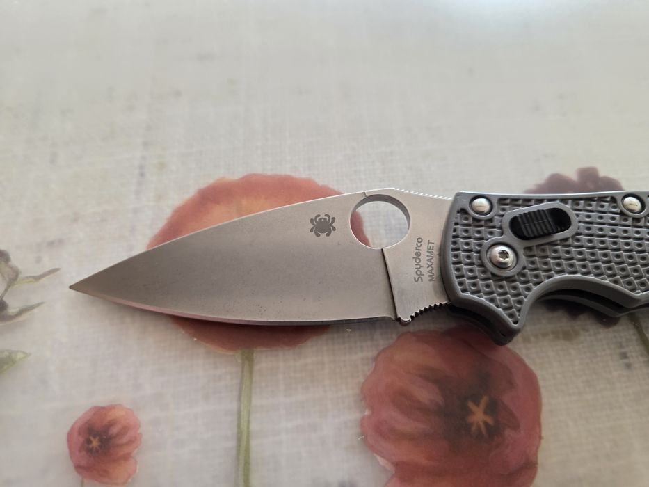 Spyderco Manix 2 LW - super stal Maxamet