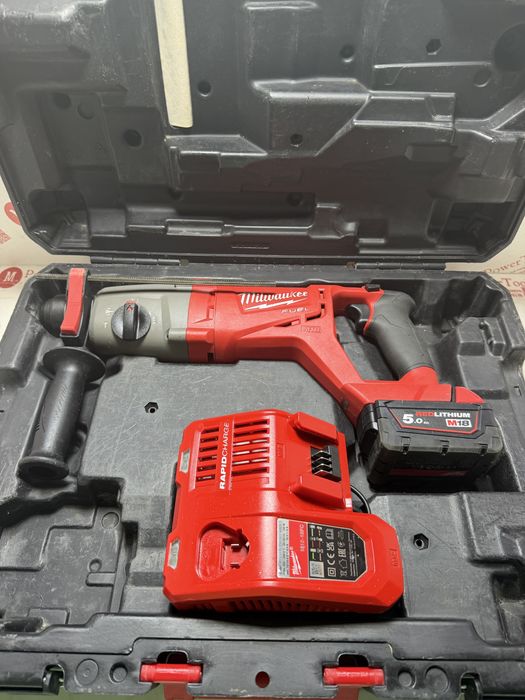 Milwaukee M18 CHD FUEL/перфоратор безщітковий мілвоке 18в (комплект)