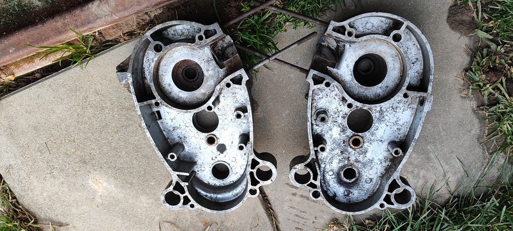 Kartery komar ZB4 2550 połówki silnika karter 2352 S38 komarek