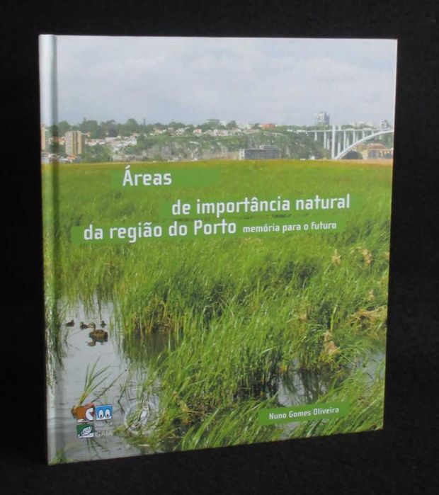 Livro Áreas de Importância natural da região do Porto memória