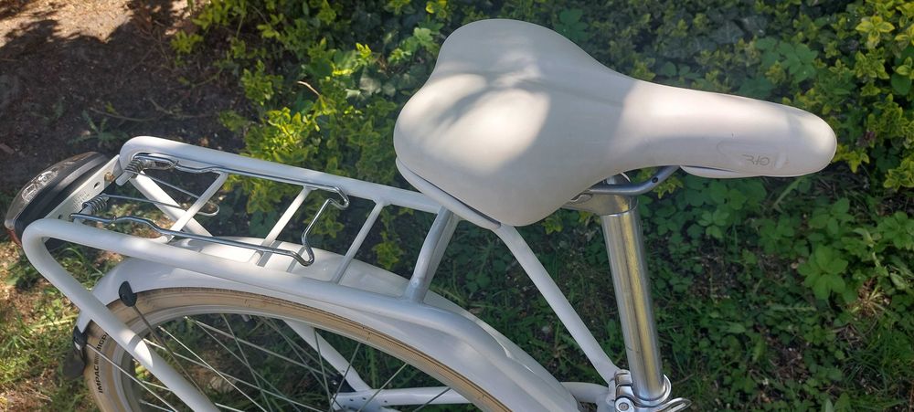 Rower miejski Unibike Viva 3, 26" biały