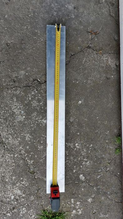 Kątownik aluminiowy