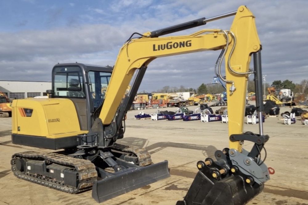 NOWA koparka 6t ton SANY LIU GONG Yanmar cat 306