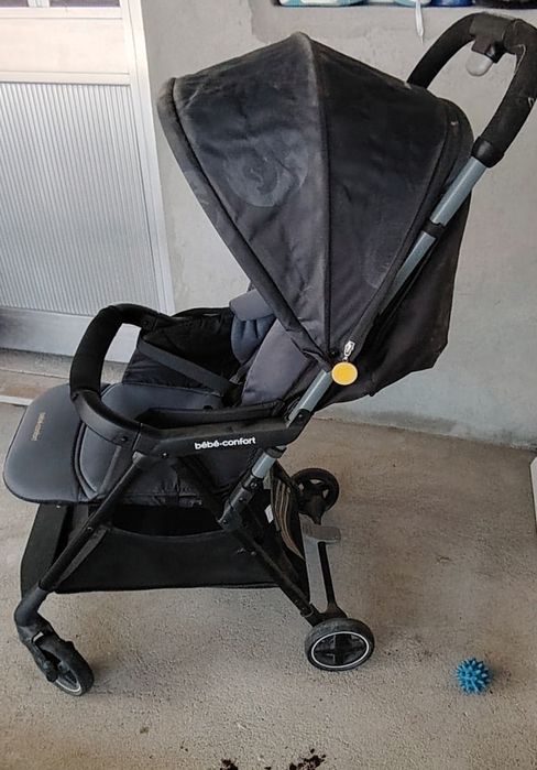 Vendo carrinho e triciclo criança