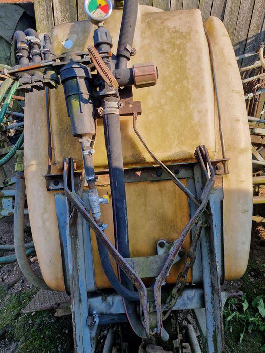 Opryskiwacz  400 l