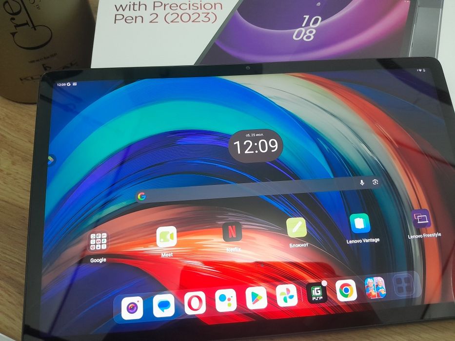 Продам планшет Lenovo Tab P11,как новый со стилусом  в металлическом корпусе!