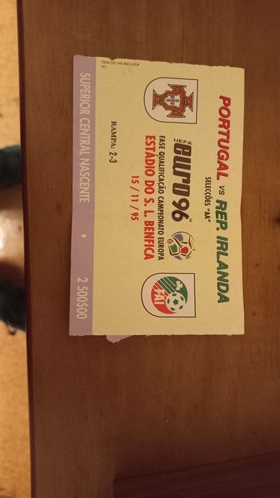 Bilhetes de jogos da Seleção e Benfica
