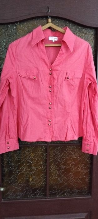 Блузка жіноча кольору корал, дві спідниці чорні жіночі дівчачі