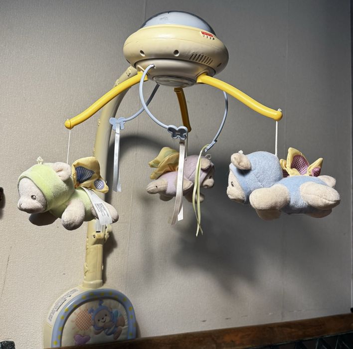 Мобиль с проектором