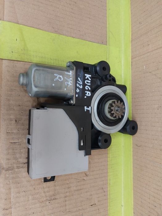 Stan BDB silniczek mechanizmu podnoszenia szyby tył prawy Ford Kuga 12