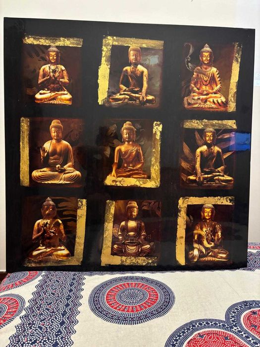 Frame with 6 Buddhas