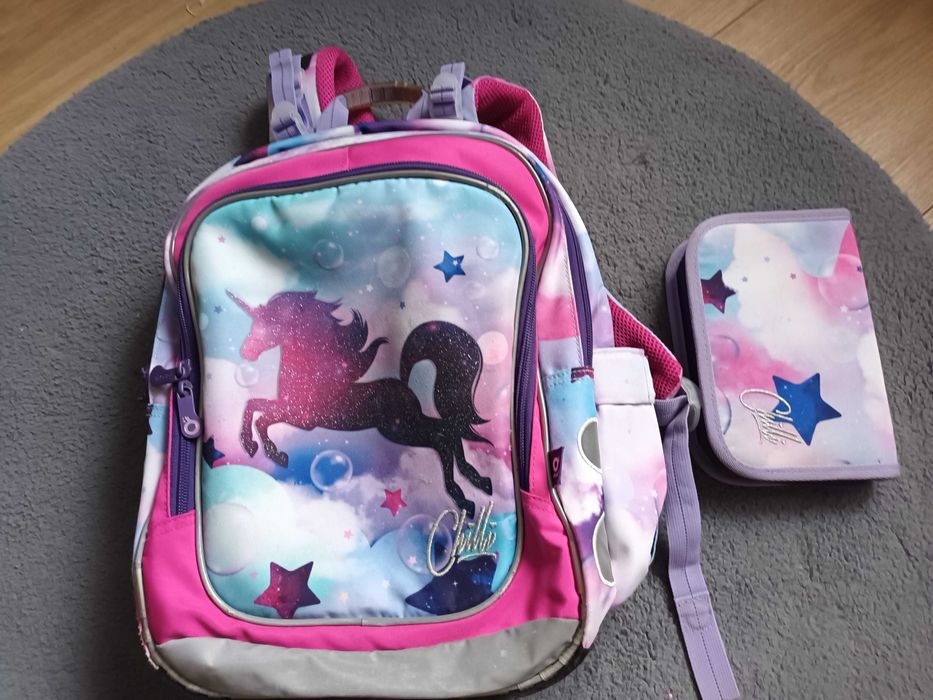 Plecak szkolny z piórnikiem