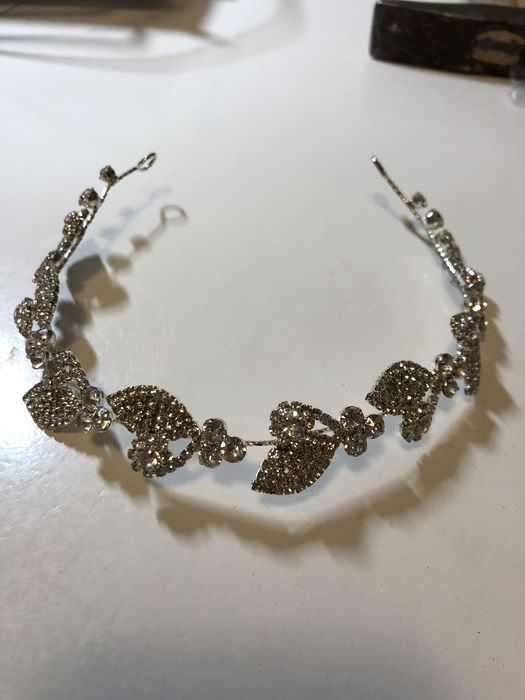 Ślubna ozdoba do włosów srebrna